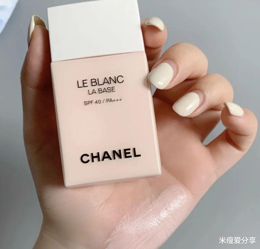 女孩 能用一辈子的异性缘三件套组合，把伪素颜拿捏住！