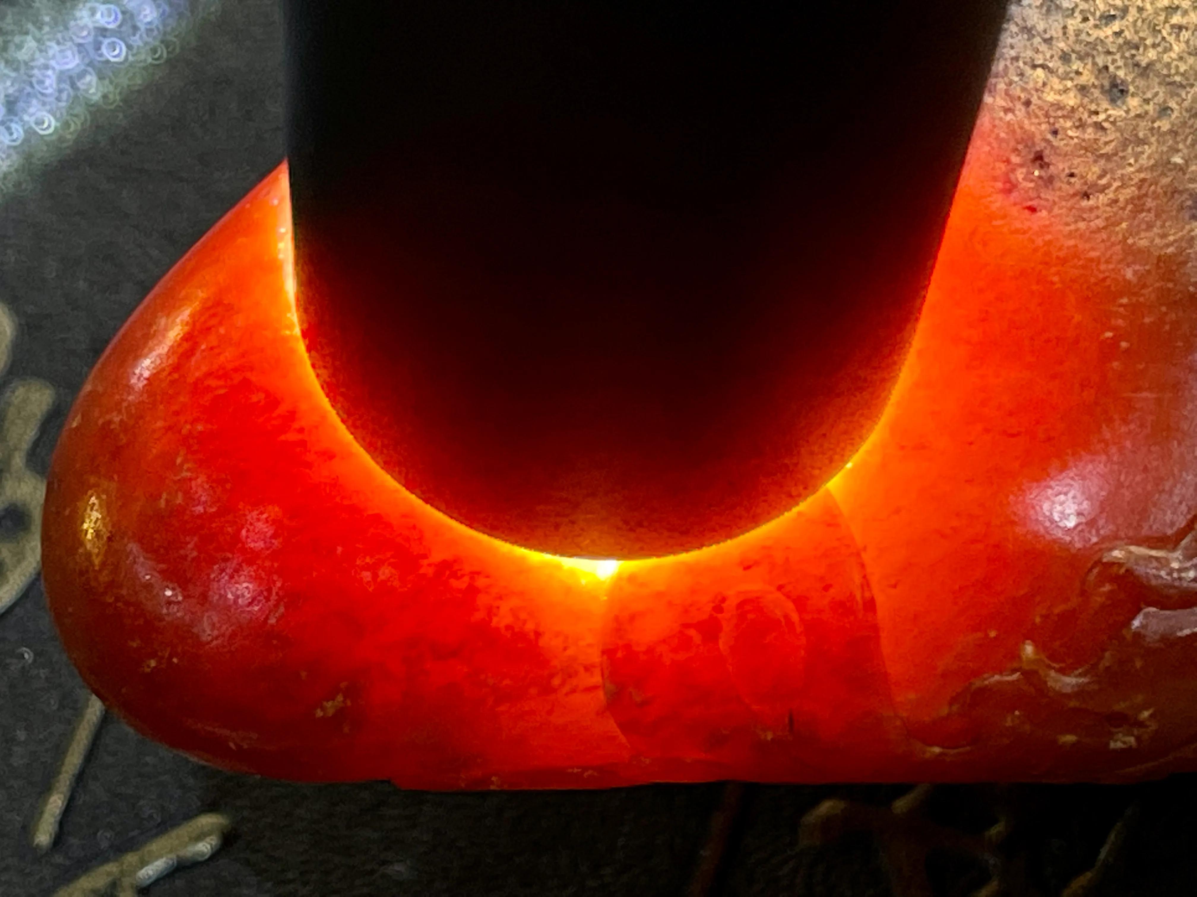 雕刻|籽料挂红，价值连城！和田籽料“凤穿牡丹”！