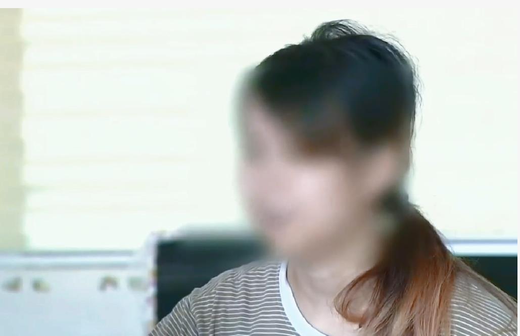 湖南女子对不起男友后,赖屋里不走要500万,女子:半年青春费