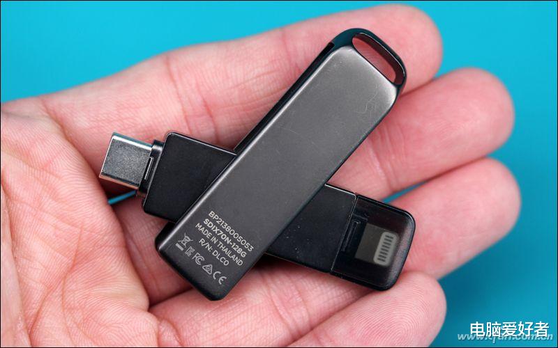 闪迪|果粉备份神器！闪迪欢欣i享臻享版手机闪存盘评测