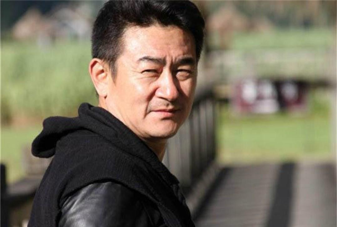 悬崖|谍战巅峰剧《悬崖》演员现状：有人患病，有人翻身，有人插足