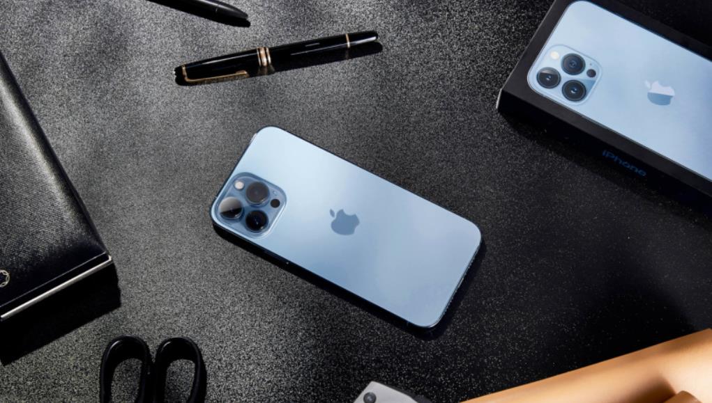 iPhone|iPhone 14将增大电池容量,3500mAh成标配,“小电池”时代结束了