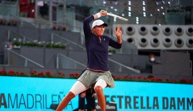 WTA|WTA世界第一官宣退赛！此前曾取23连胜，连夺四站赛事冠军！
