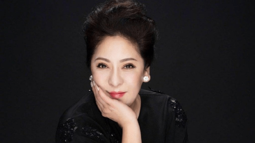 向太|霸气女强人也会翻车,向太直播一天掉粉30万,后续终于来了