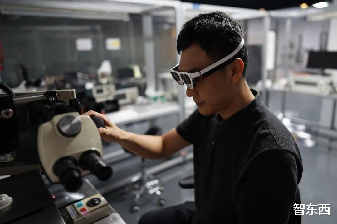 戴森|已拿下国内第一,目标年收入百亿!他要打造“VR界微软”