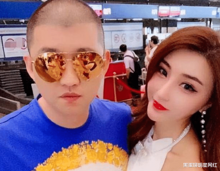 散打哥|二驴嘲讽散打哥蹭辛巴热度，引起粉丝不满！双方出面，调停矛盾