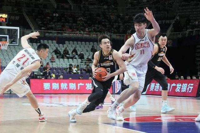 辽宁男篮|李洪庆宣布300万或抢第3外援，辽宁2冠倒计时90天