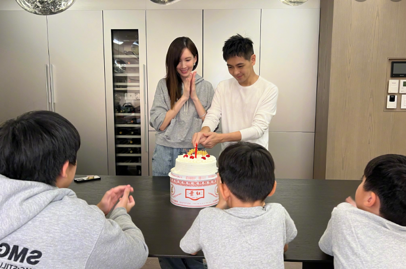 林志颖|48岁林志颖晒庆生照，身形消瘦脸部恢复如初！右手仍无力切蛋糕