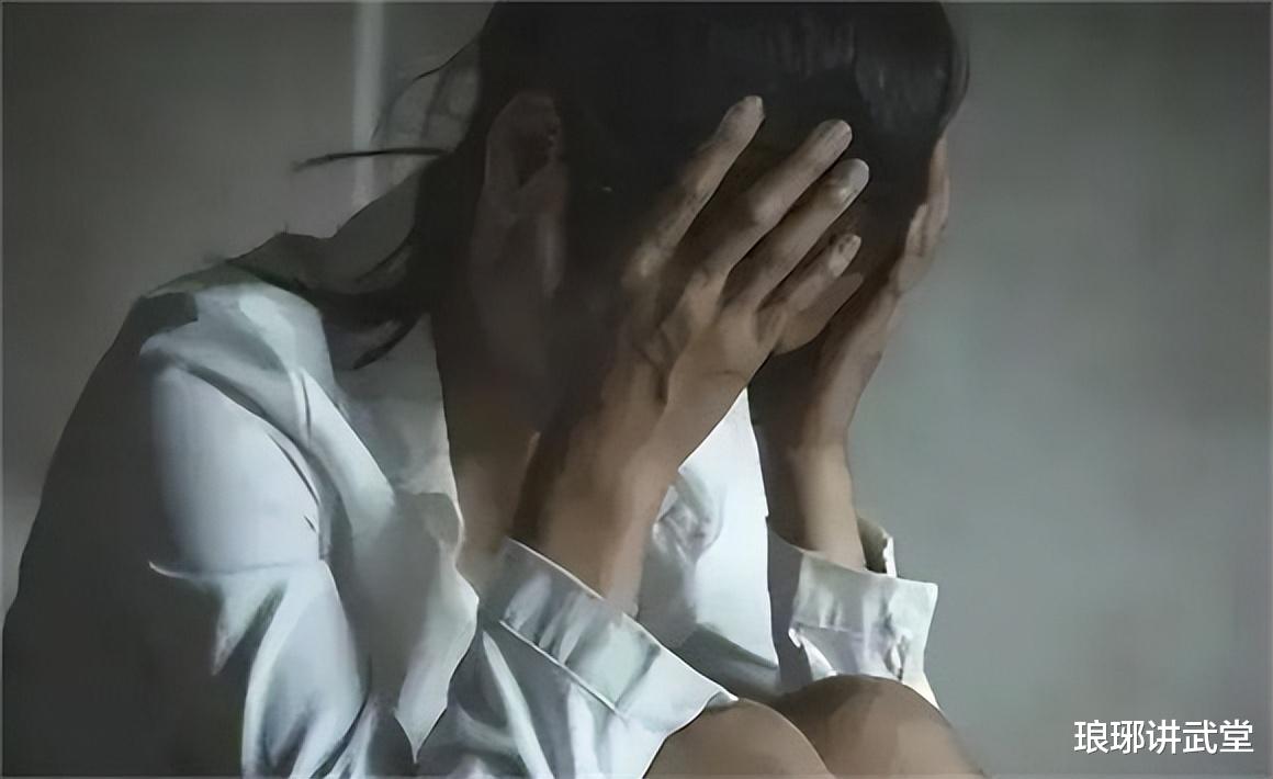 回顾:因垂涎校花美色,司机将其拖进玉米地,毁人清白后痛下毒手