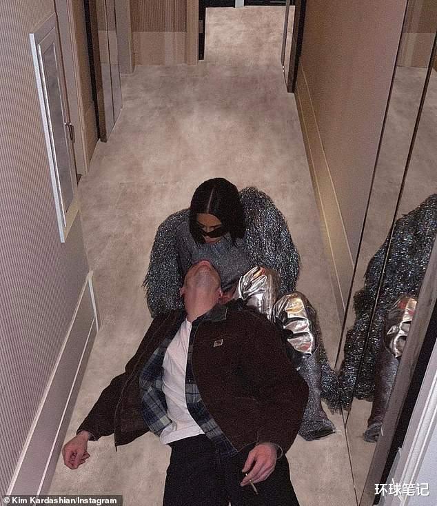 金·卡戴珊|皮特3月23号去太空,太拉风,网友:不够恩爱!卡戴珊不去的吗