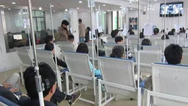 未皮试！22岁女子“高烧连打3针”身亡：家属索赔100万，拒绝尸检！