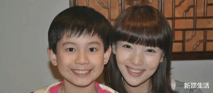 金晨|演艺圈“花式鼻子”大比拼，又尖又翘又吓人，一个比一个精彩