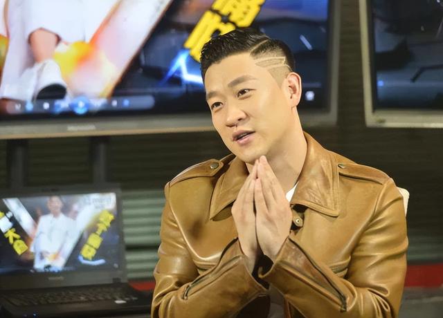 曹云金|刘云天曝曹云金出走原因:签15年,月工资5000元,接私活罚100万!