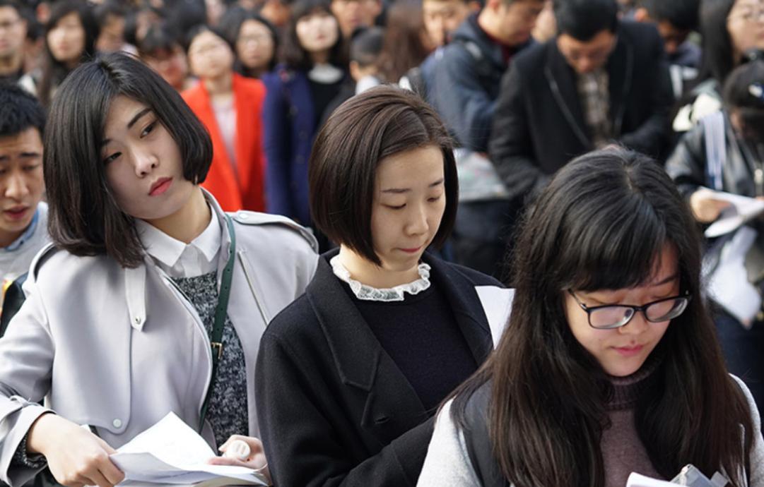 招聘|这8类“铁饭碗”将要对外招聘，带编制且薪资不错，学生们可尝试