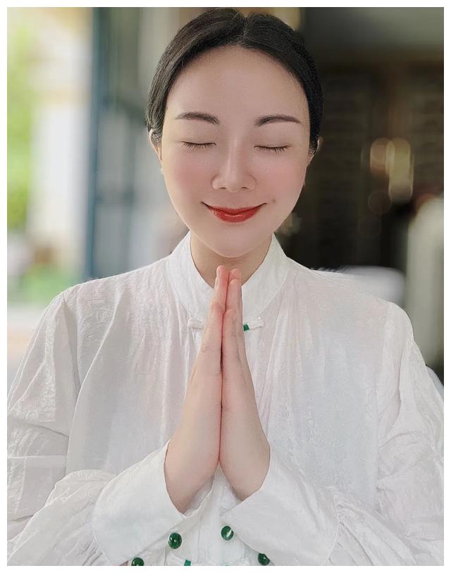 认怂?芳姐连夜删除光造谣视频,张兰:警方已经开始走法院程序