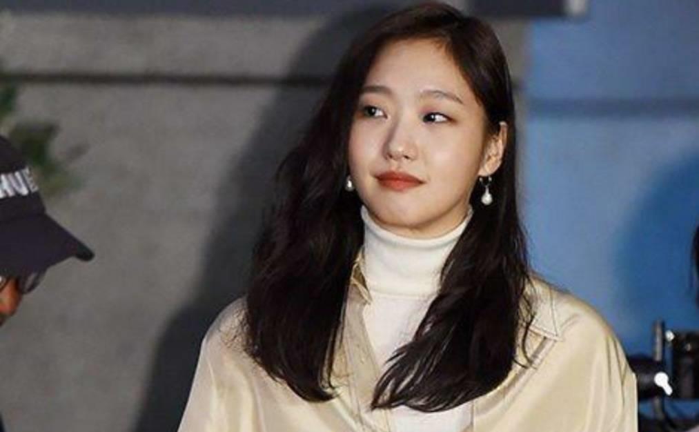 迪丽热巴|全球最美女星TOP10：迪丽热巴输给Lisa，金高银上榜引来争议