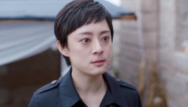 发型 6位拍戏不换发型的女演员，戏里戏外同款造型，万年不变让人串剧