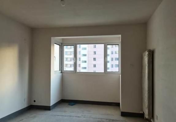 天津市|恭喜一拍成交!天津这套面积100㎡的房子降价17万,值不值得呢?