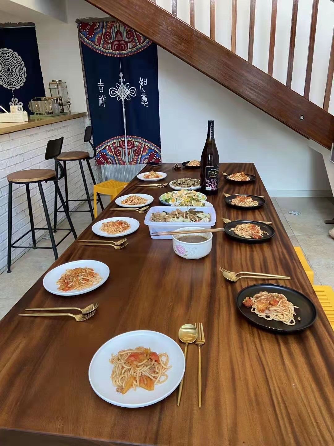 到底什么是板式茶桌呢?不是你想的那么简单