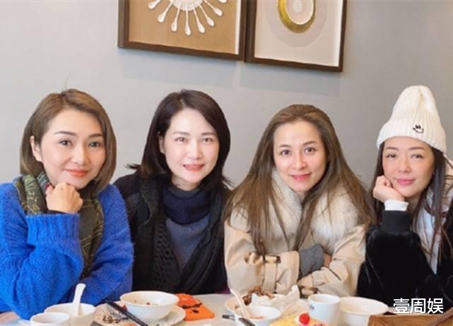 温兆伦|53岁港星惨遭未婚夫背叛,直言不相信爱情,情绪失控崩溃流泪!