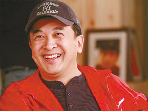 黄宏|连登24届春晚，享少将军衔的黄宏，被“免职”后去哪儿了？