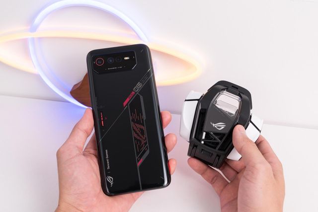 |都搭载骁龙8+，ROG游戏手机6为什么是游戏达人的双11首选？