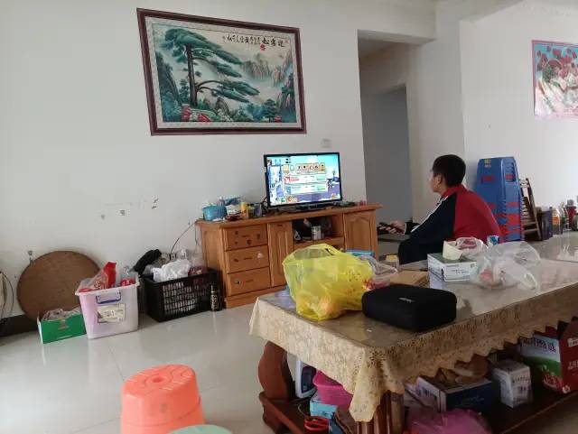 深圳市|在广东奋斗了20多年，我终于还是把孩子送回了老家参加中考