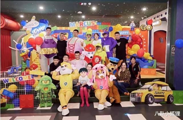 张柏芝|张柏芝为三胎儿子庆生,4岁小王子发色与众不同,遗传妈妈混血基因