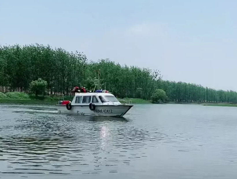 饵料|邓刚平台直播被渔政赶走，坐实野河垂钓？亦或非禁钓水域作钓？