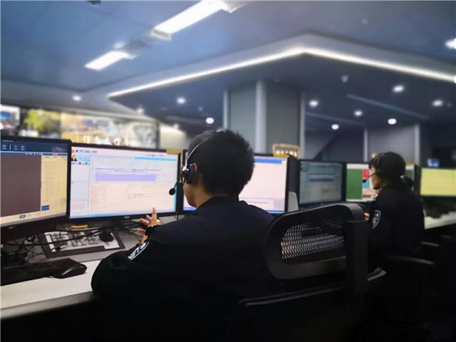 2021年江苏女子下班去酒店,丈夫跟踪被前台拦住,因报假警酿悲剧