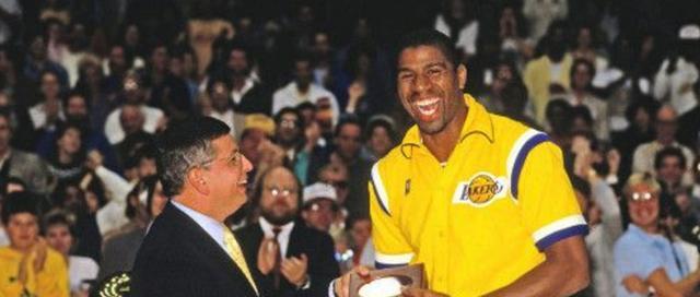 MVP|NBA哪个位置最容易拿MVP？历史上得分后卫和小前锋只有四人获奖