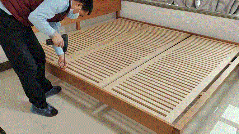 小户型家装经验分享，尽量能一步到位，记主卧升级八条床腿的木邻无忧实木床