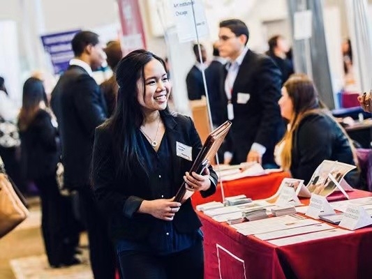 绍兴|秋招惨淡收场,美国年轻人求职心态发生巨变