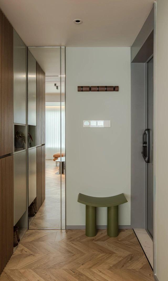 80后音乐人的家:法式复古风,软装配色很是出彩,时尚又高级