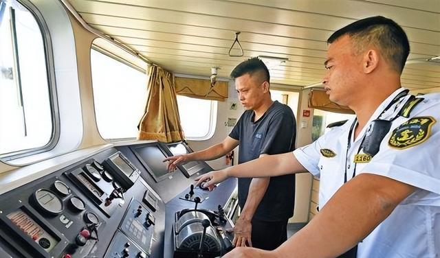 招聘|走过场招聘吗?河北一公务员岗位无人报名,备注栏要求高得离谱