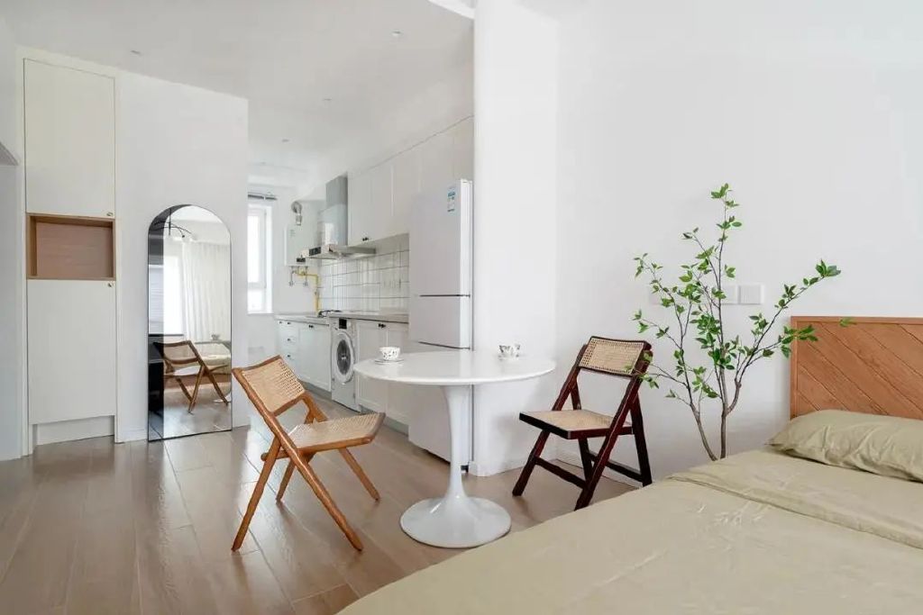 90后女孩的25㎡开间小公寓，简洁却很温馨舒适，蜗居照样不将就！