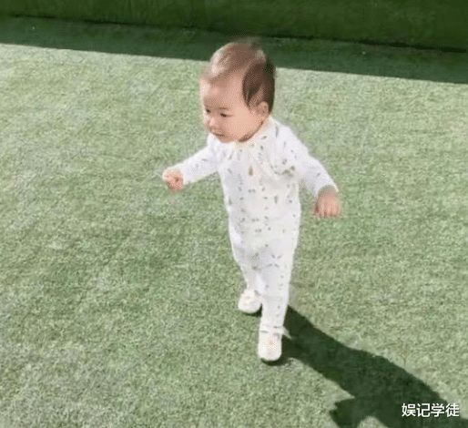 朱珠|明明已经结婚生子，却还敢这样秀身材的女星，有且只有朱珠了吧？