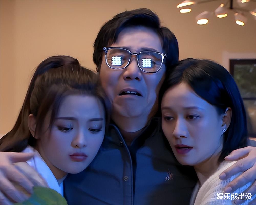 杨超越|杨超越来了，也止不住情景喜剧的颓势，原地踏步了29年！