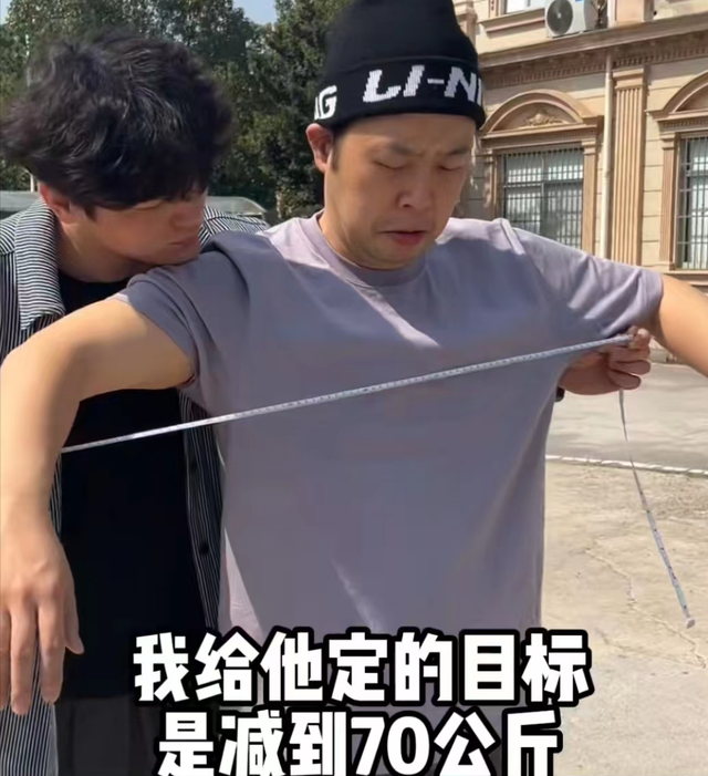 杜海涛 杜海涛被曝暴瘦30斤，身材消瘦面部显憔悴，本人回应秃头传闻