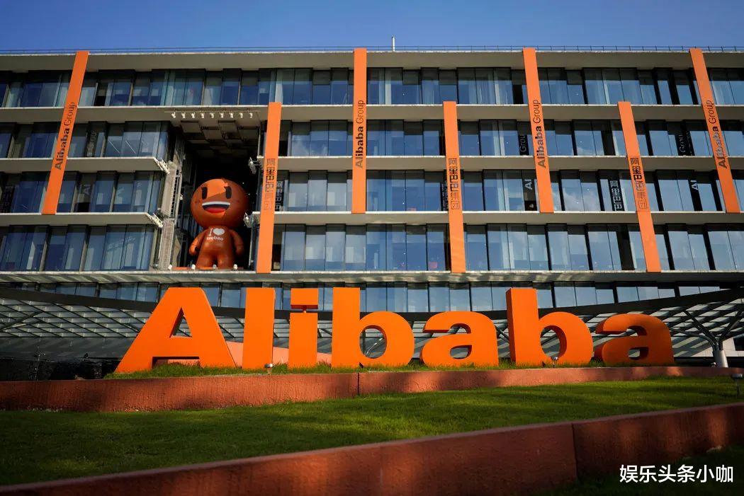 何依婷|人设崩了!新晋小花现原形,搭上金主住豪宅!