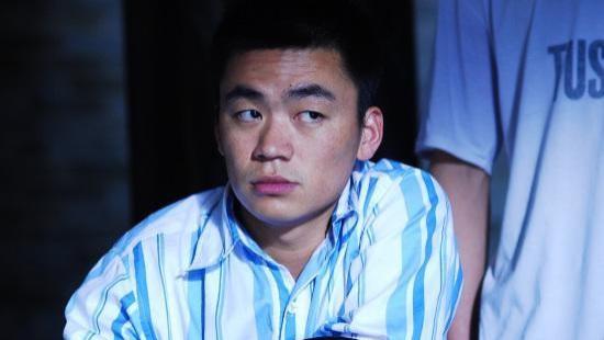 王宝强|王宝强自曝：拍天下无贼之前，就是个跑龙套的，连水龙头都不会用