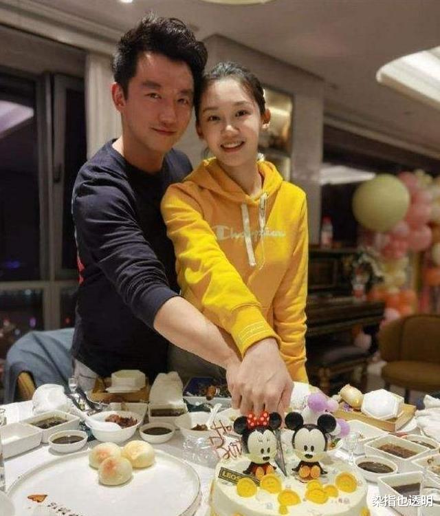 郑恺|苗苗向丈夫哭诉带娃太累，郑恺称你去工作我在家，反获清一色表扬