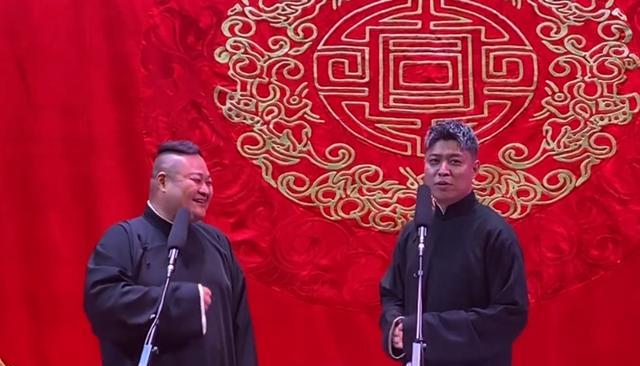 李鹤东|德云社李鹤东与哥哥同台,二人拿谢金砸挂,粉丝:伦理哏没法用了