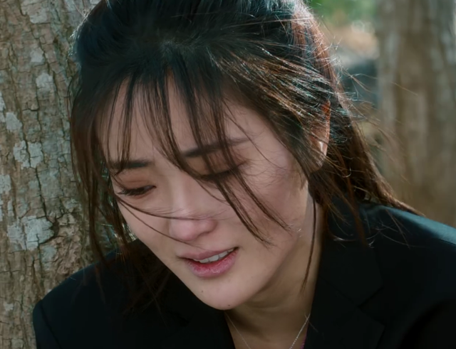 张凯丽|全程摇头晃脑，表情浮夸，张凯丽女儿把“演技炸裂”玩出新花样