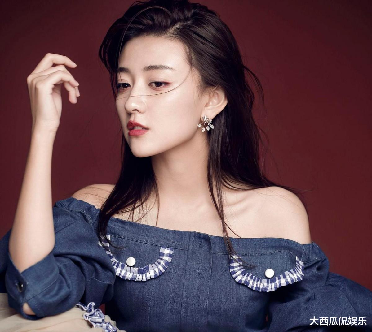 胡一天|胡一天携新都市剧来袭,搭档90后甜美女神,看清制作班底:期待了