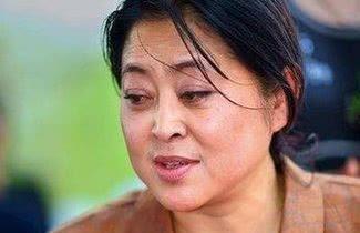 倪萍|虎子：天生患有疾病，母亲倪萍独自带我艰难求医，此生难报母亲恩