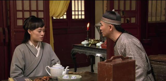 陈婷|甄嬛传:温实初对甄嬛的爱,没有那么简单纯粹,越看越像别有用心