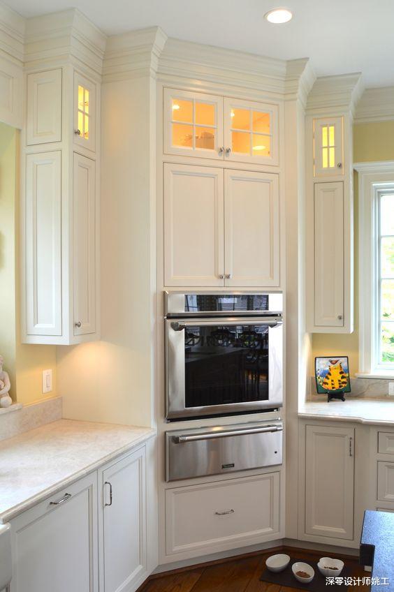 自从看见她家厨房,我也把厨房拐角利用起来了,打个储物间收纳翻倍