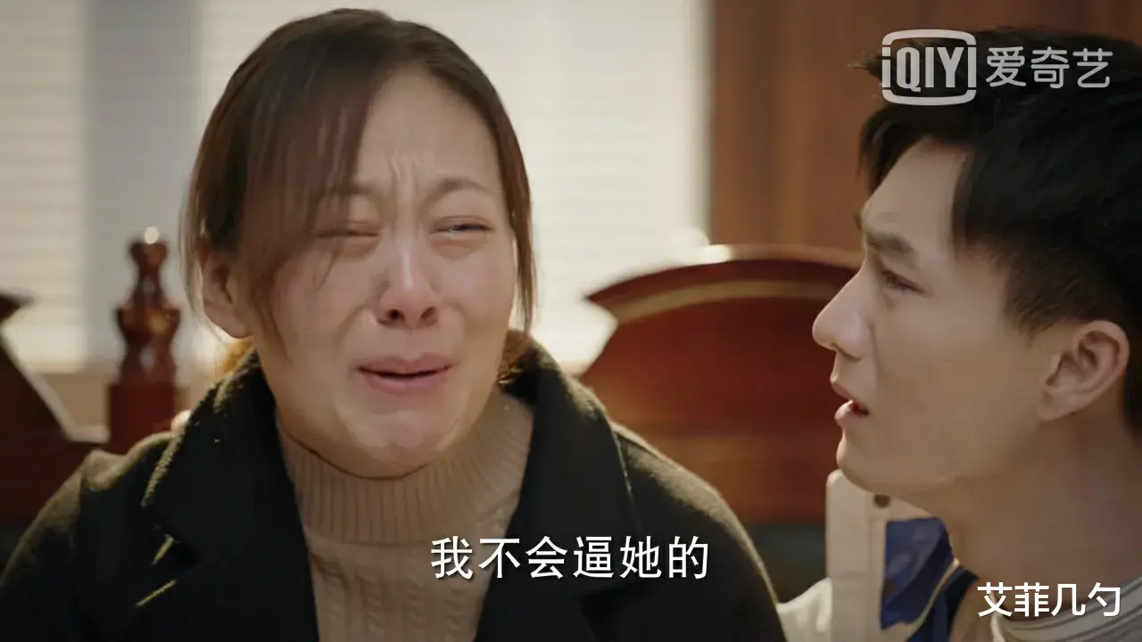 年轻女主播猝死,公司利用她蹭流量,直播卖货