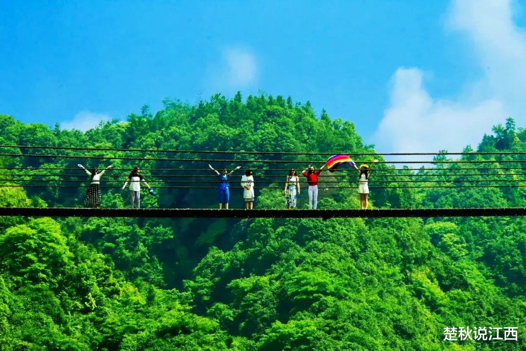 江西|湘鄂赣三省交界处的这个景区，简直就是爱挑战刺激人士的福利区！